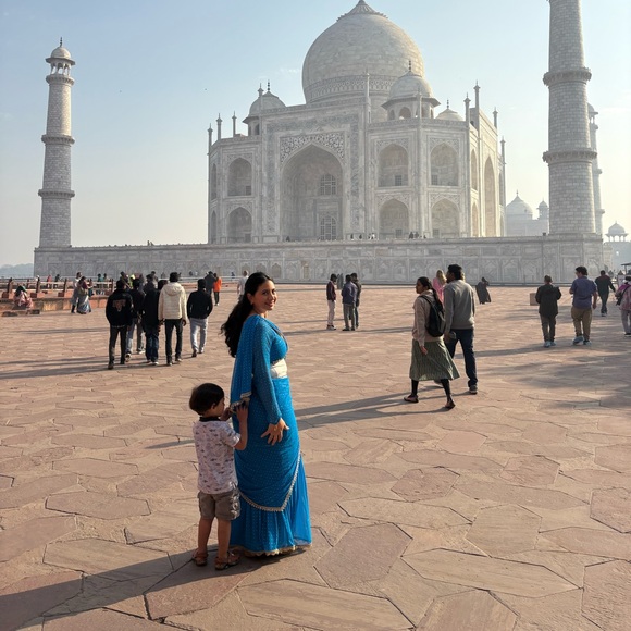Blue saree/lehenga set with dupatta - Picture 3 of 4